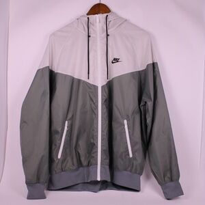 Nike Windrunner Hooded Full-Zip Jacket Gray & White –Large